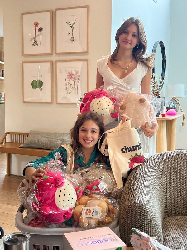 Sloane & Stella with their but cute